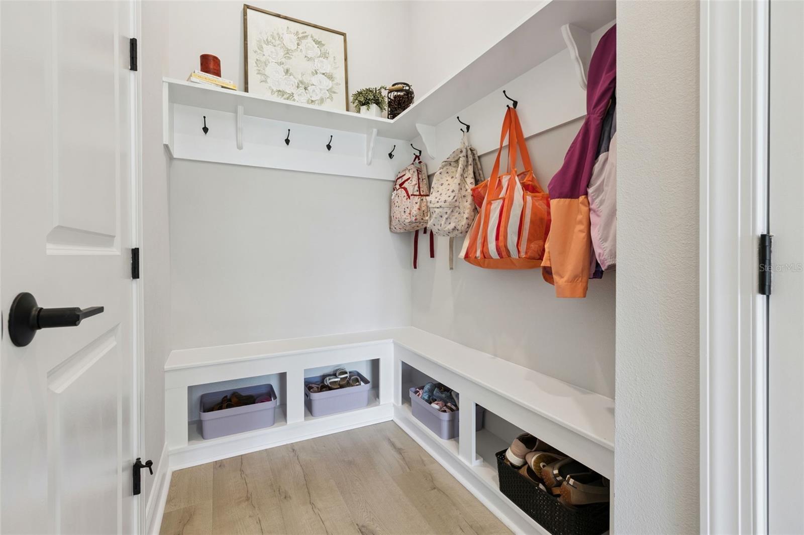 JOHNS LAKE POINTE - Residential