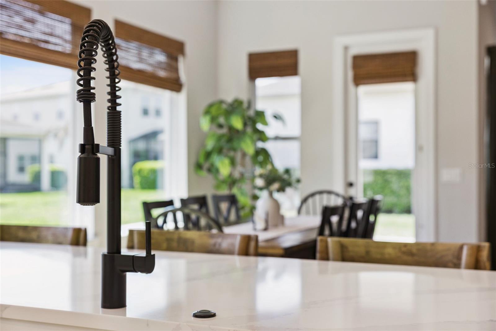 JOHNS LAKE POINTE - Residential