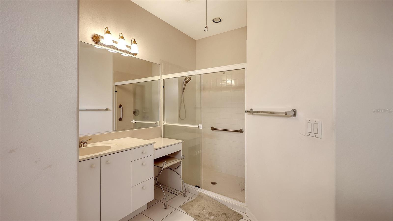 MIRA LAGO AT PALMER RANCH PH 3 - Residential