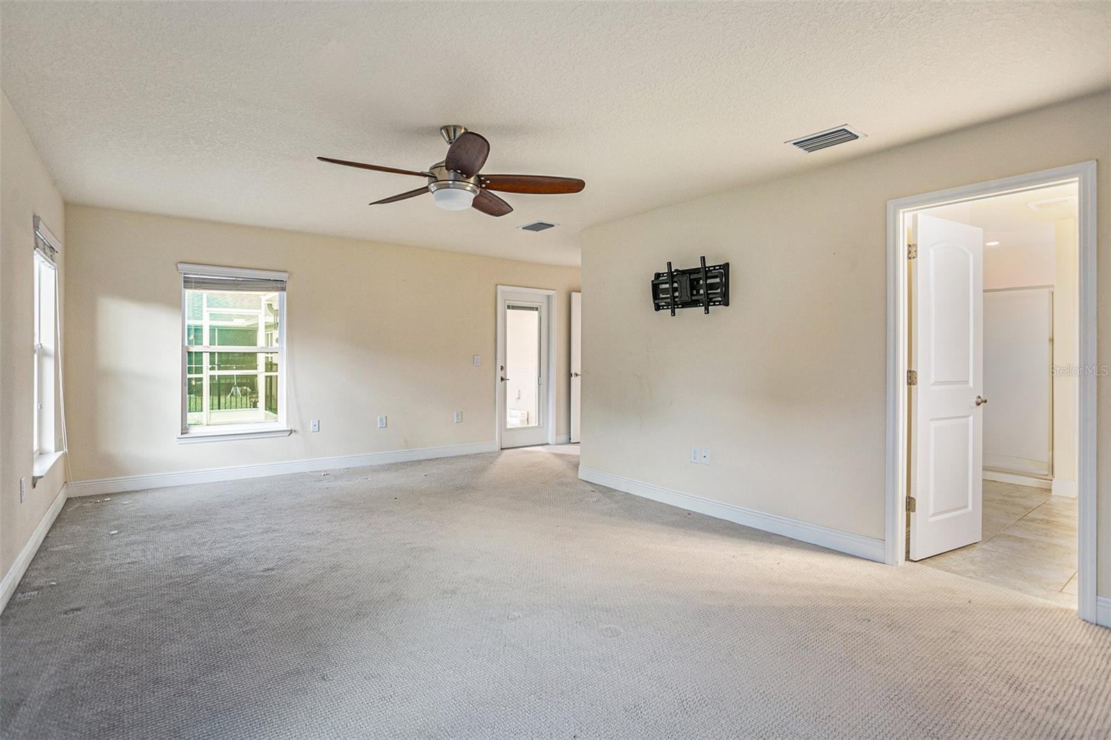 GREENSIDE VILLAGE - Residential