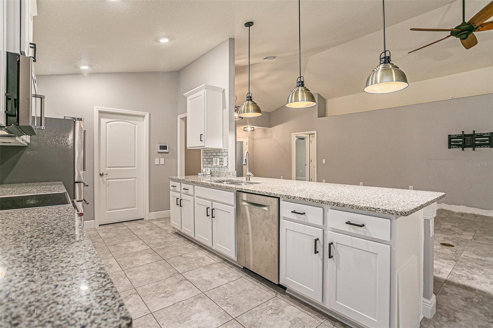 GREENSIDE VILLAGE - Residential