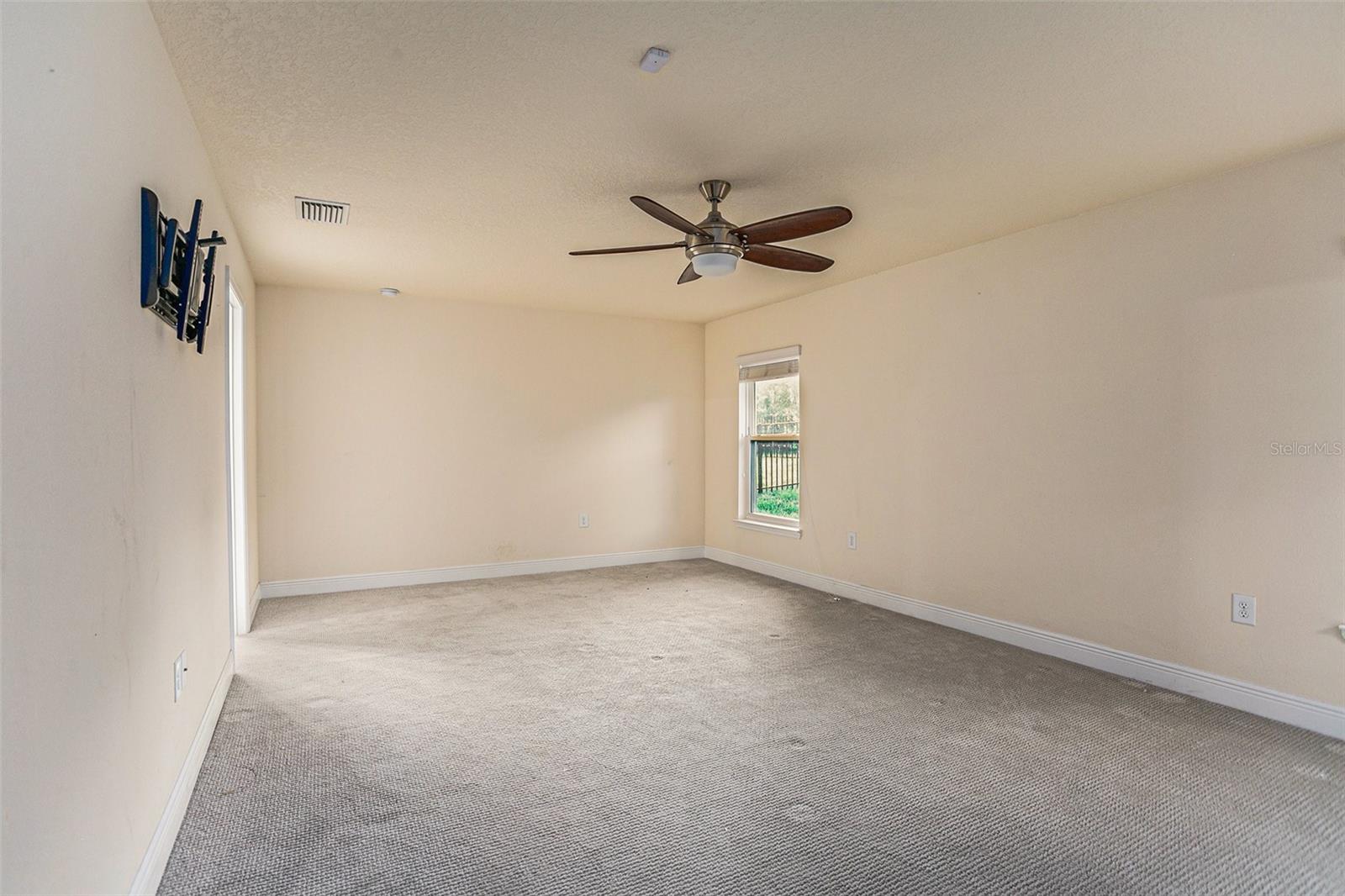 GREENSIDE VILLAGE - Residential