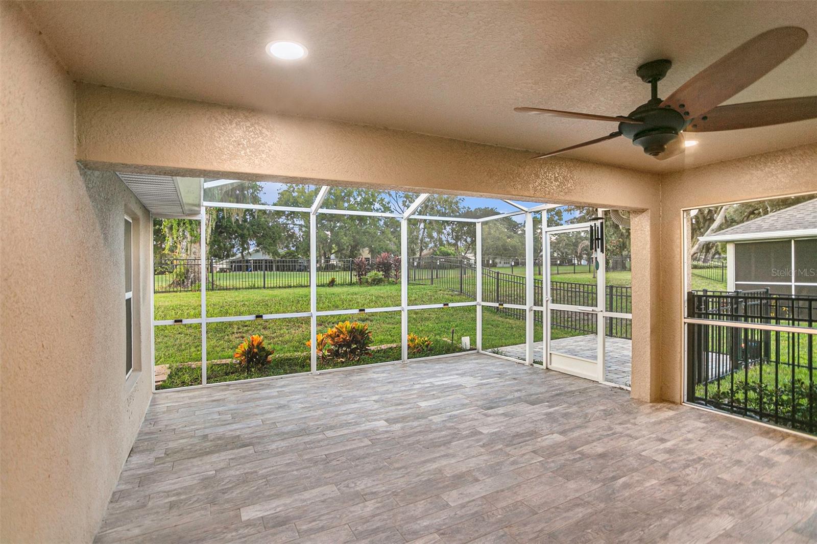 GREENSIDE VILLAGE - Residential