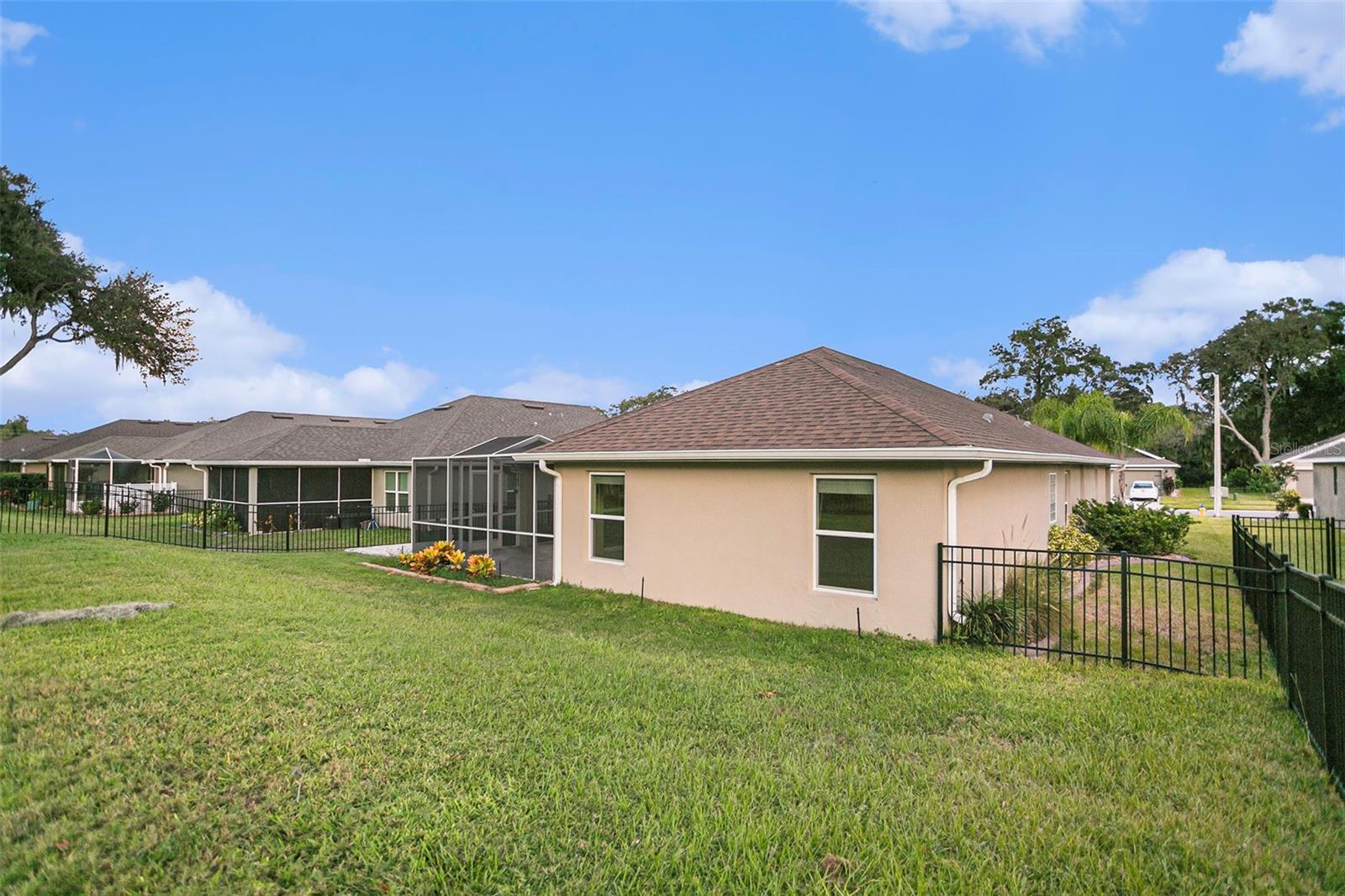 GREENSIDE VILLAGE - Residential