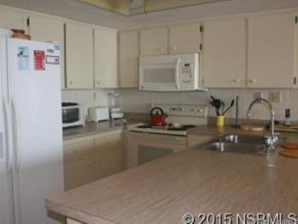 Sunrise Condo - Residential