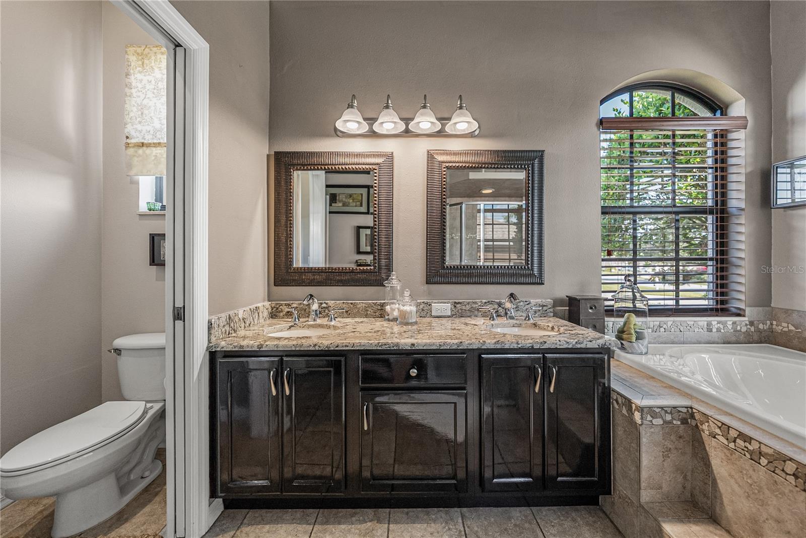 LAKE JOVITA GOLF & COUNTRY CLUB PH 03A - Residential