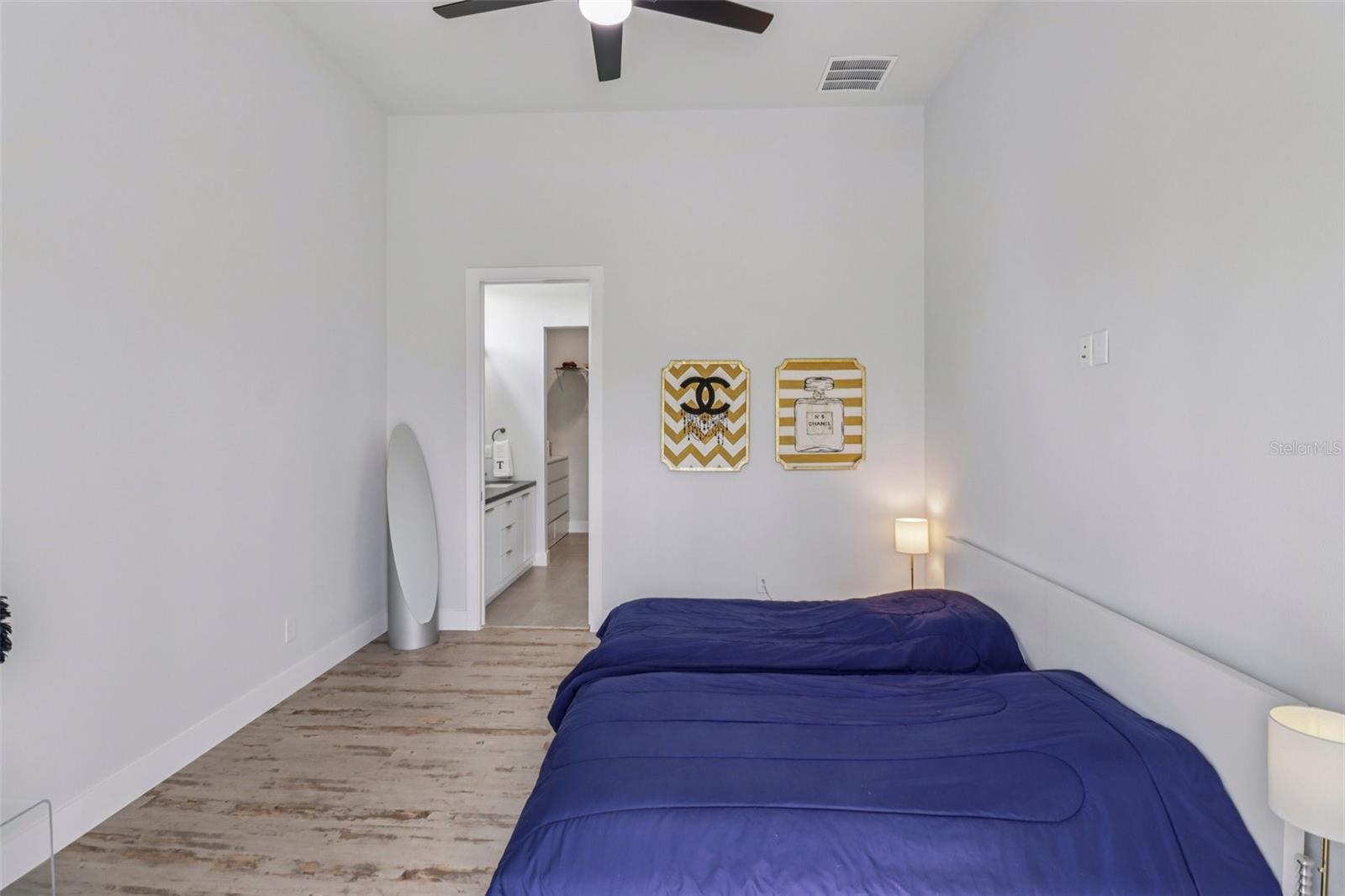 HIDDEN RIVER LAKES - Residential