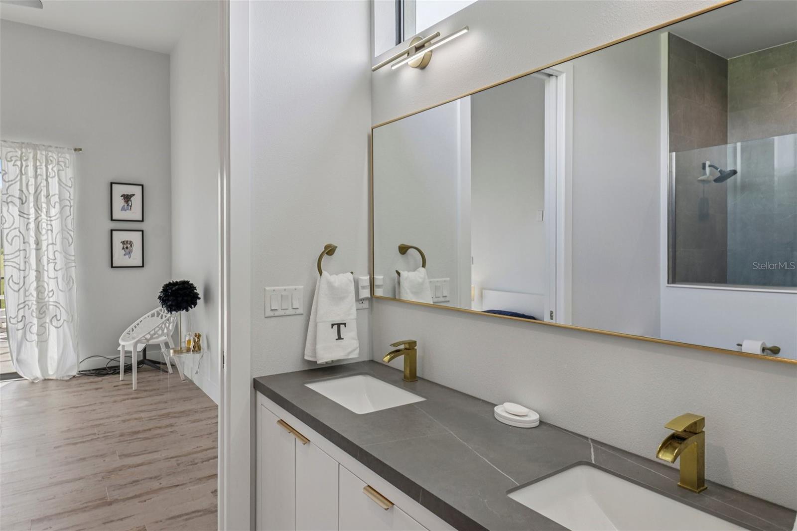 HIDDEN RIVER LAKES - Residential