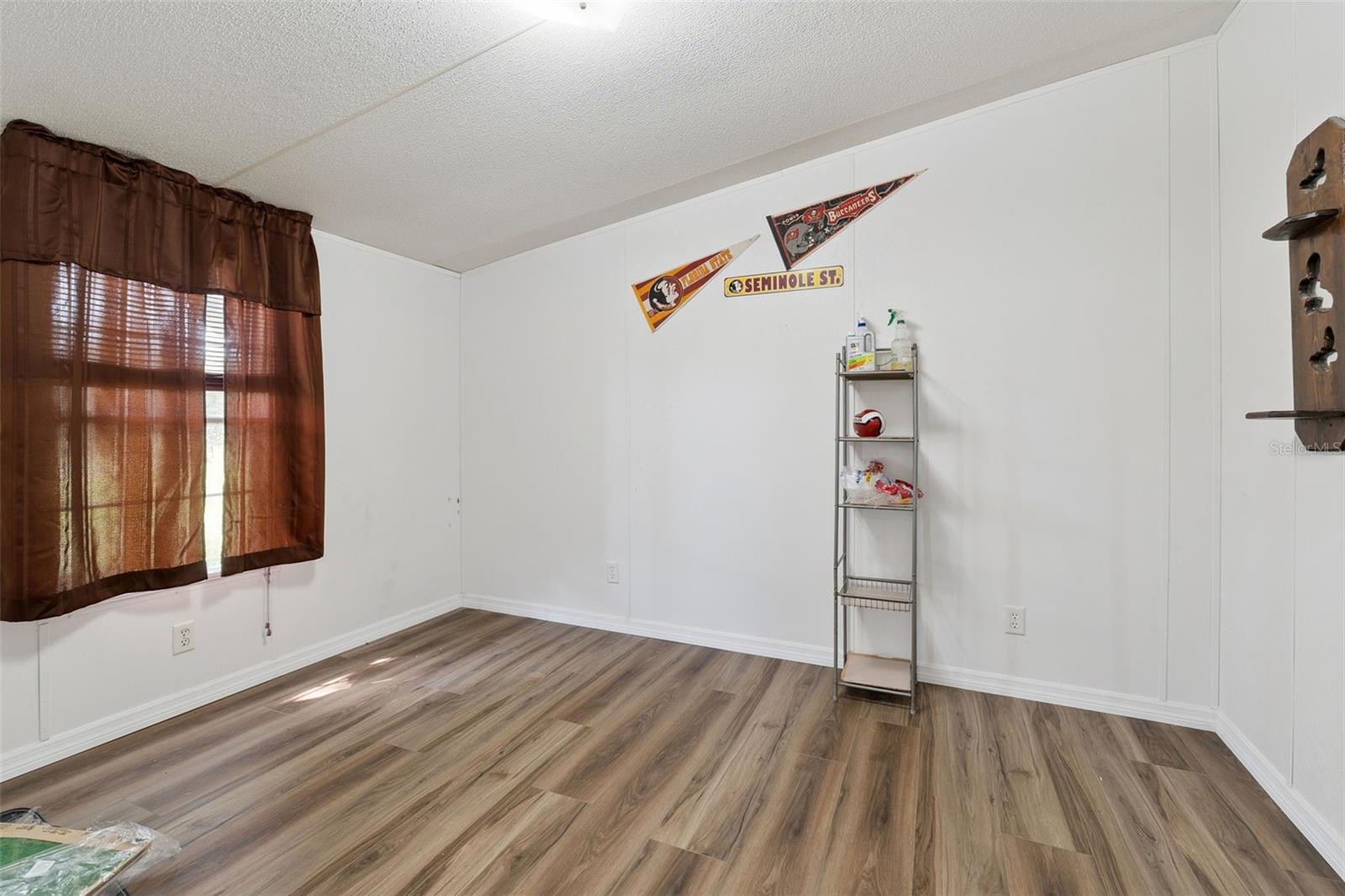 BEVERLY MANOR ESTATES - Residential