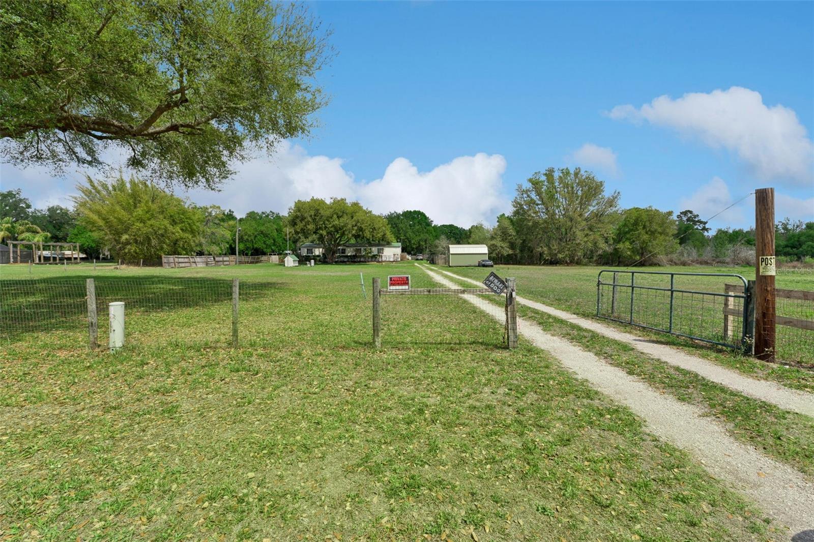 BEVERLY MANOR ESTATES - Residential