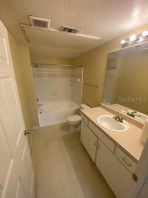 2010 E PALM AVENUE 15208