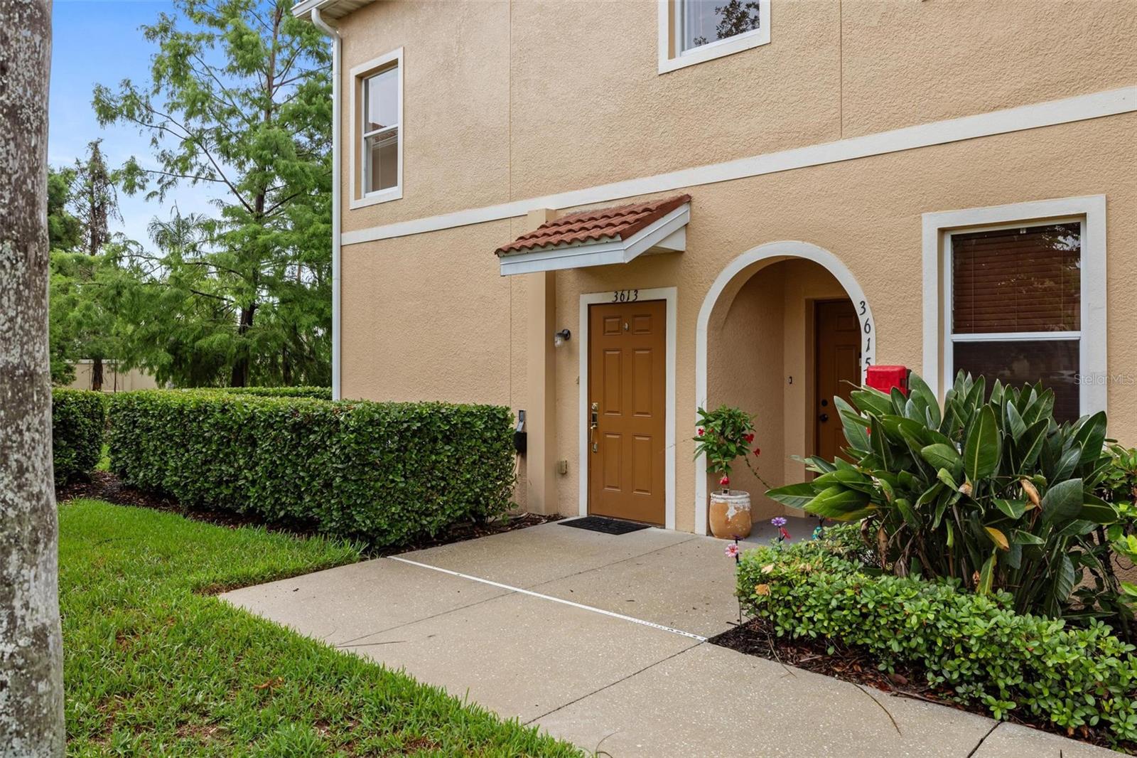 $20,000 PRICE UPDATE on this Sarasota Condo!
Tucked behind the gates of the well-kept Parkridge Condominium Association, this beautifully maintained 3-bedroom, 2-bathroom condo with 1-car (attached) garage offers more than just square footage—it offers a lifestyle. Located just minutes from the UTC Mall, top-rated restaurants, grocery stores, I-75, Nathan Benderson Park, and world-class beaches, this is the kind of address that makes everyday living feel effortless and exciting. Whether you're running errands, meeting friends for lunch, or heading to the coast for sunset, everything you need is right around the corner.
Feel at home the moment you walk through your front door...where just up the stairs, you'll step into a light-filled upper floor unit with soaring ceilings, a smart open-concept layout, and 1,417 square feet of comfortable living space. You’ll love the seamless flow between the living room, dining area, and kitchen—ideal for hosting guests or enjoying a quiet night in.
The spacious primary suite is your own personal retreat, complete with a large walk-in closet and an en-suite bathroom featuring a stunning quartz countertop vanity, beautifully updated walk-in shower, modern tile floors, and super spacious/deep linen closet with wood shelves. Step outside your bedroom sliding doors onto your private screened balcony, with peaceful community views of the pond & trees and room to breathe...ideal for enjoying your morning coffee or evening cocktails!
Next stop...the kitchen, featuring a black/stainless steel appliance combo, and a pantry! We love how this kitchen is positioned, allowing for ease of entertainment, or watching your favorite TV show while preparing dinner! Continue heading across the unit where you'll find two additional bedrooms, offering flexibility for your family, your guests, a home office, or a cozy creative space. A second full bathroom is located over on this side as well for ease and convenience, complete with quartz counters and a tub/shower combo. The laundry closet sits just outside of the bathroom, making laundry in an upper floor condo a breeze. The GE Washer and Dryer also come with the unit! Just off these two bedrooms is a back stairwell that leads down to your private attached 1-car garage...offering added storage and convenience—especially rare in this price point and location. TILE ROOF: 2023, HVAC: 2018, WATER HEATER: 2014
Parkridge is a gated, maintenance-free community with a beautiful heated community pool, perfect for enjoying sunny afternoons year-round without the upkeep. Whether you're a full-time resident, seasonal snowbird, or investor, this condo offers low-stress living in one of Sarasota’s most sought-after locations. If you’ve been searching for the perfect place that blends convenience, comfort, and connection—you just found it. WELCOME HOME!!