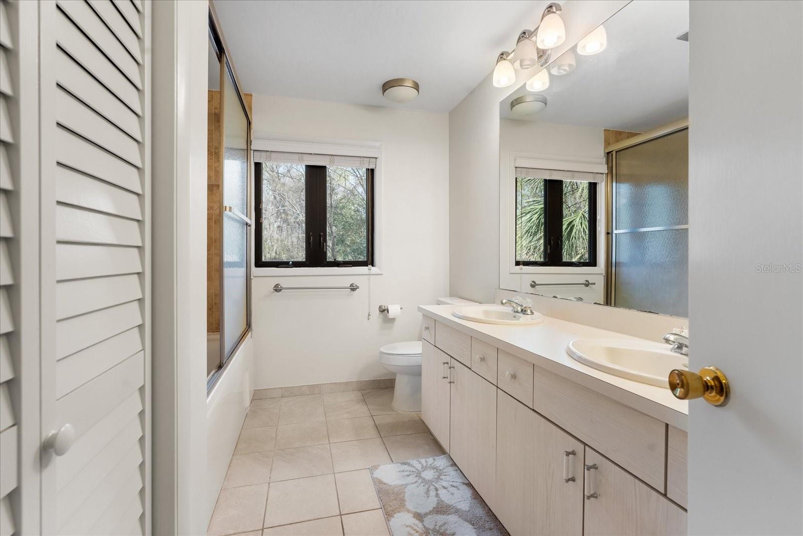 SHANDS WOODS - Residential