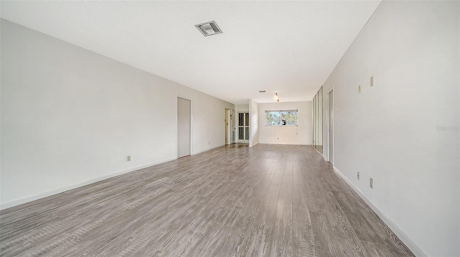 PALM-AIRE AT SARASOTA 8-A - Residential