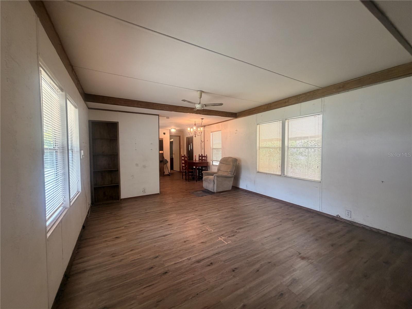 AERO ESTATES - Residential