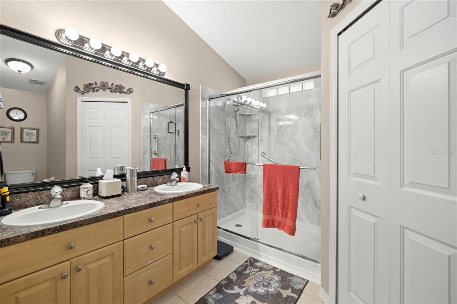 OAK GROVE PH 03 - Residential