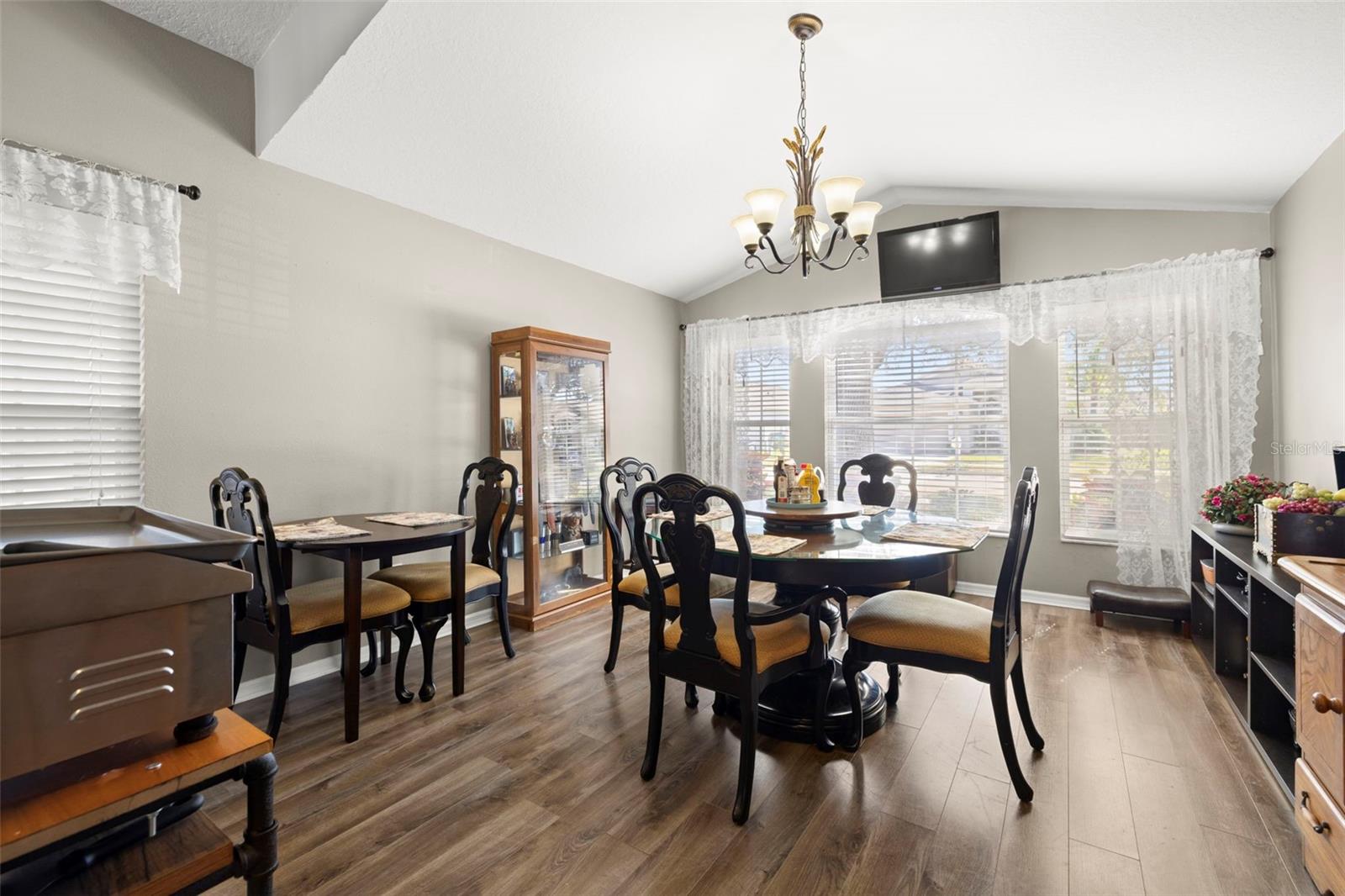 OAK GROVE PH 03 - Residential