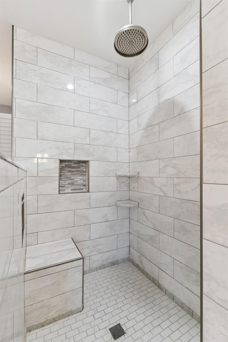 WILLOWS AT LAKE RHEA PH 02 - Residential