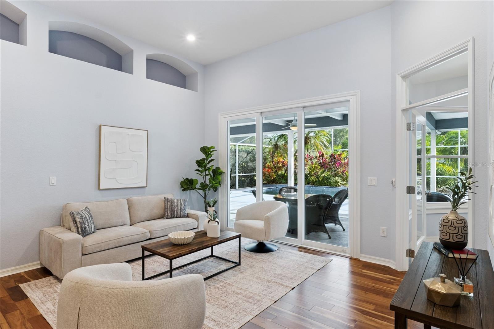 WILLOWS AT LAKE RHEA PH 02 - Residential