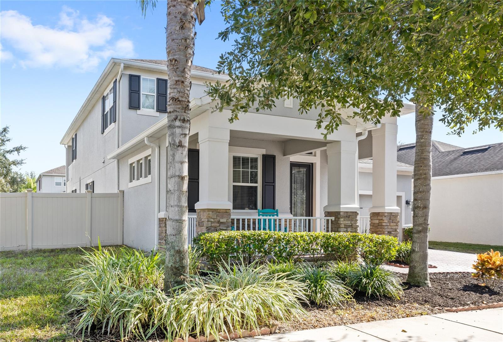 SUMMERLAKE GRVS - Residential