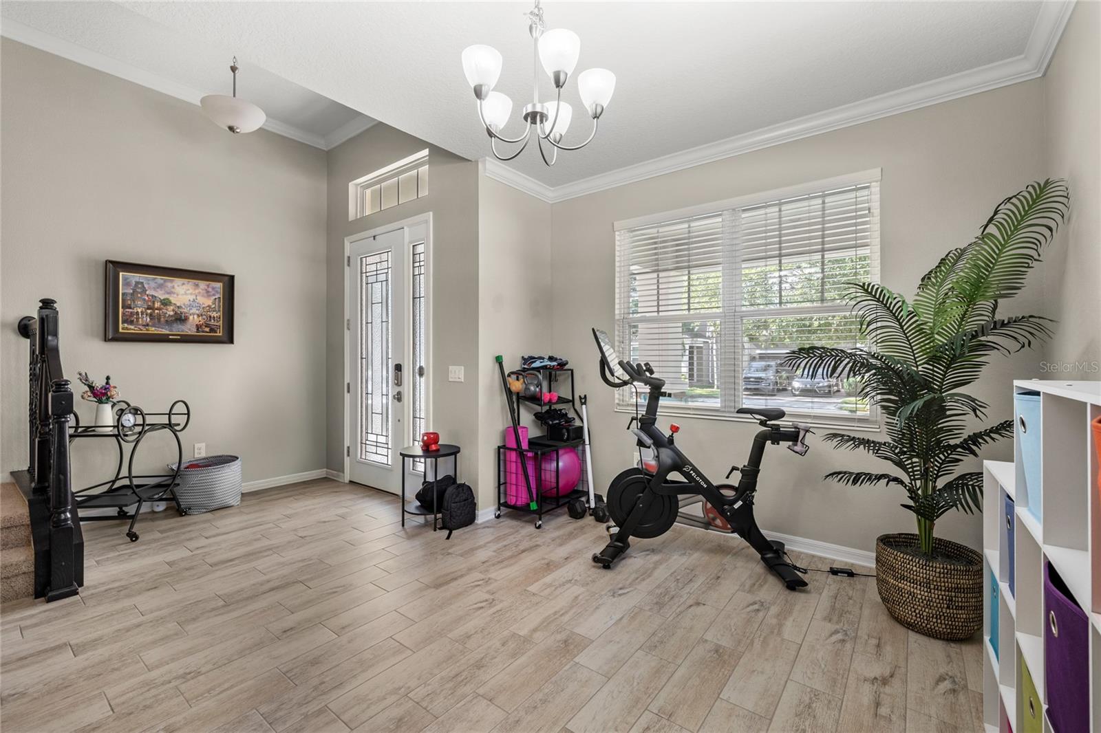 SUMMERLAKE GRVS - Residential