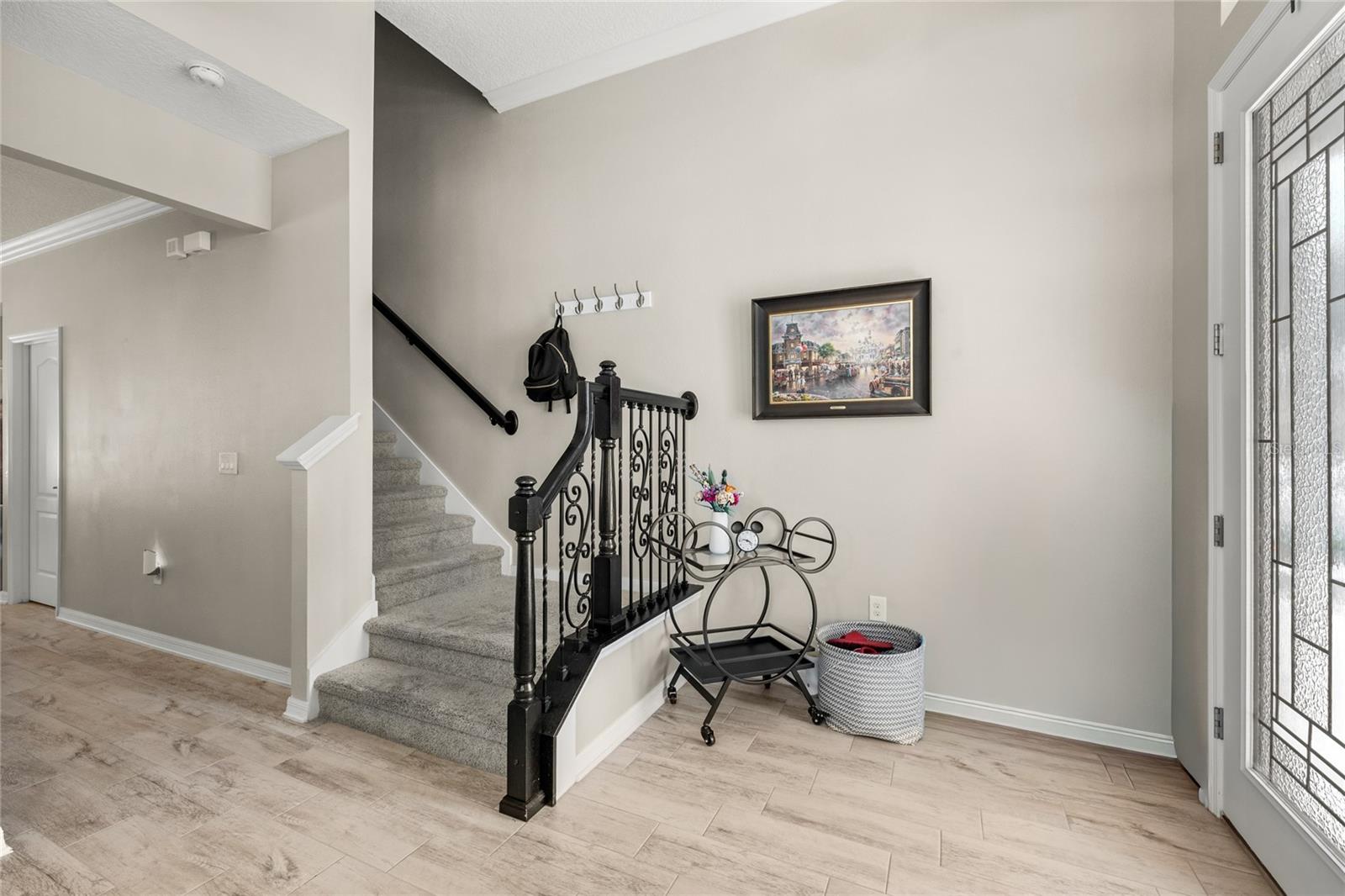 SUMMERLAKE GRVS - Residential