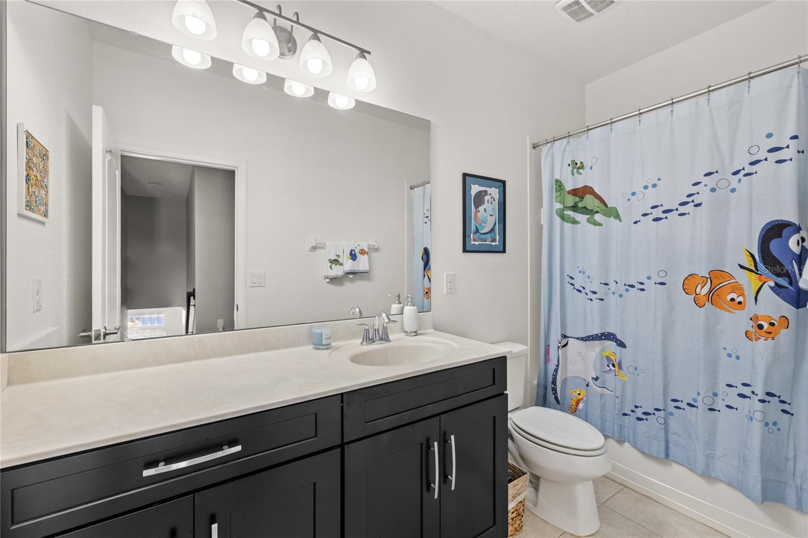 SUMMERLAKE GRVS - Residential