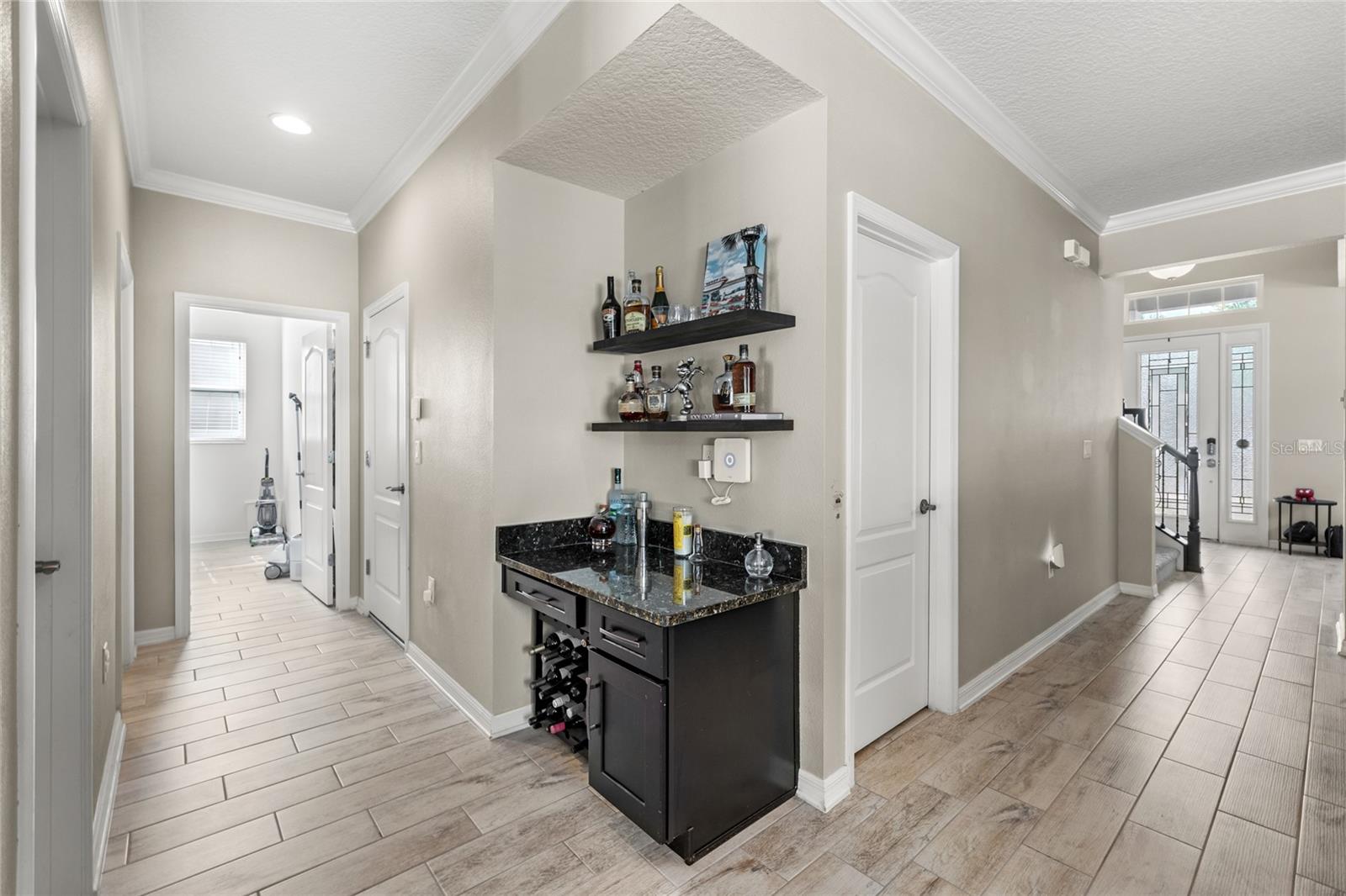 SUMMERLAKE GRVS - Residential