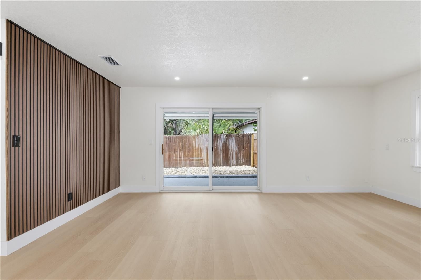 5616 GOLDEN NUGGET DRIVE
