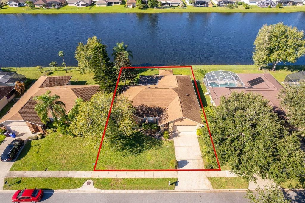 Photo of 2333 Sweetwater Boulevard, Saint Cloud, FL 34772 (MLS # S5135418)