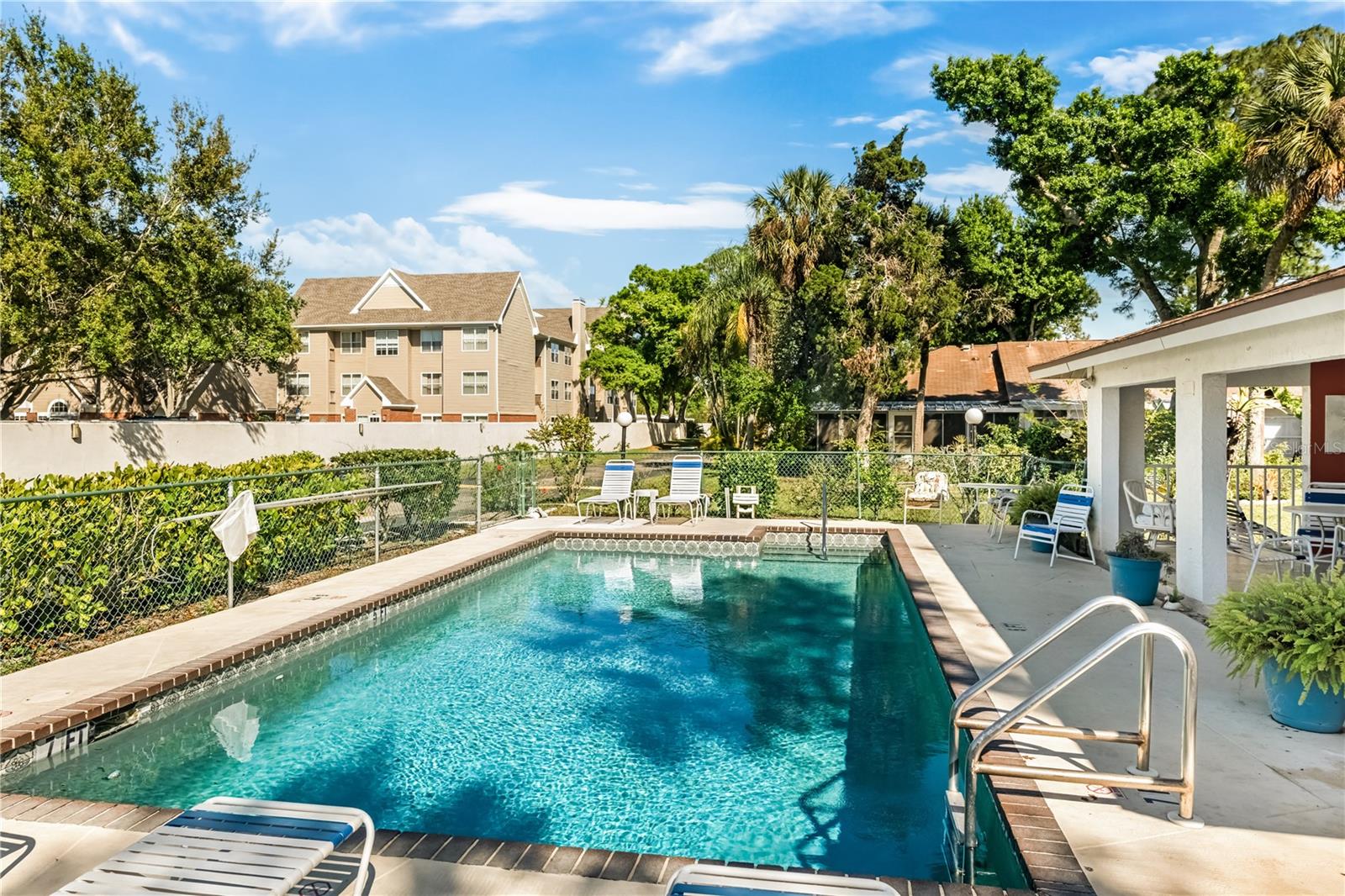 ROYAL PALM VILLAS - Residential