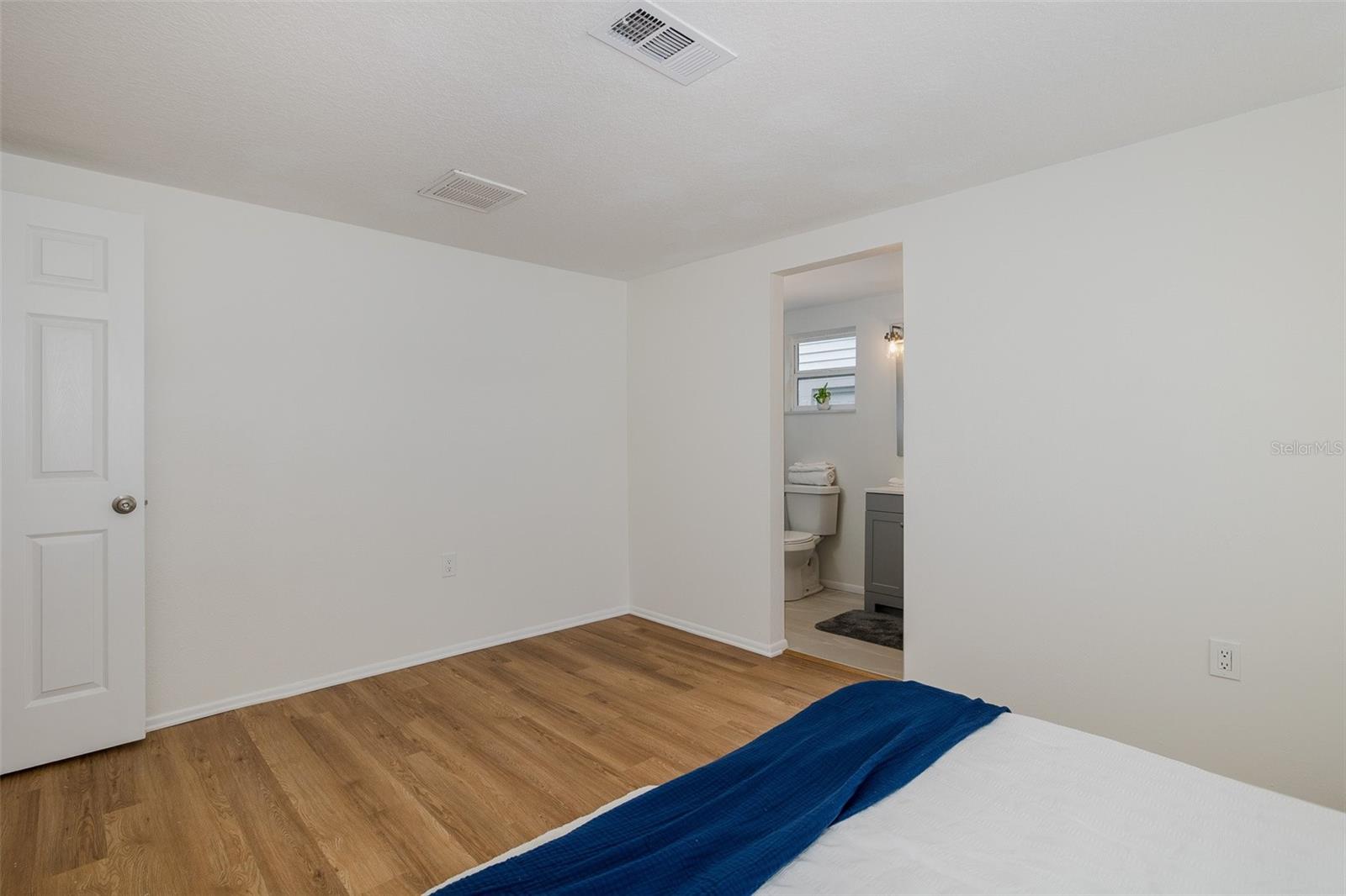 SEVEN SPGS HOMES - Residential