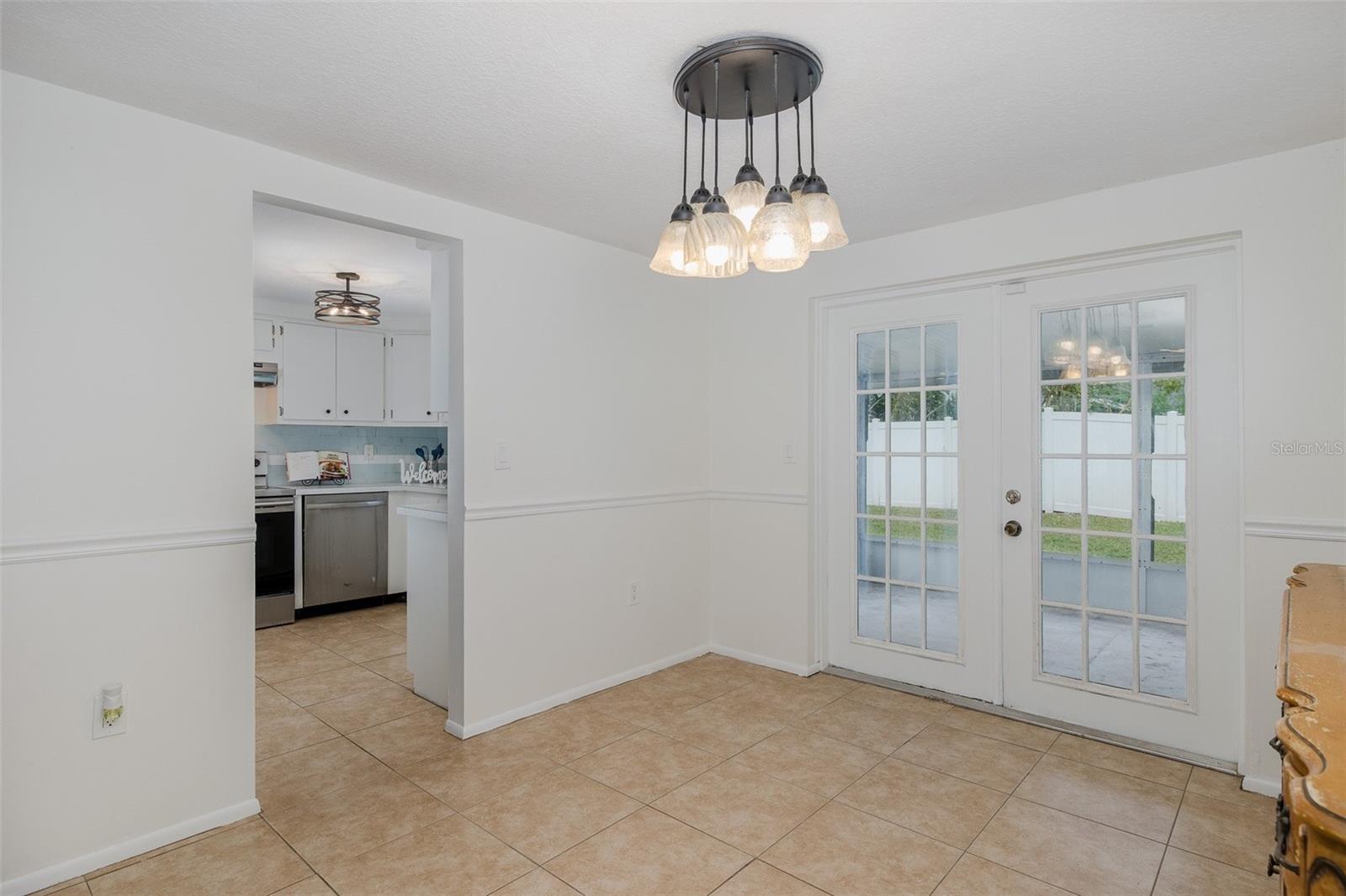 SEVEN SPGS HOMES - Residential