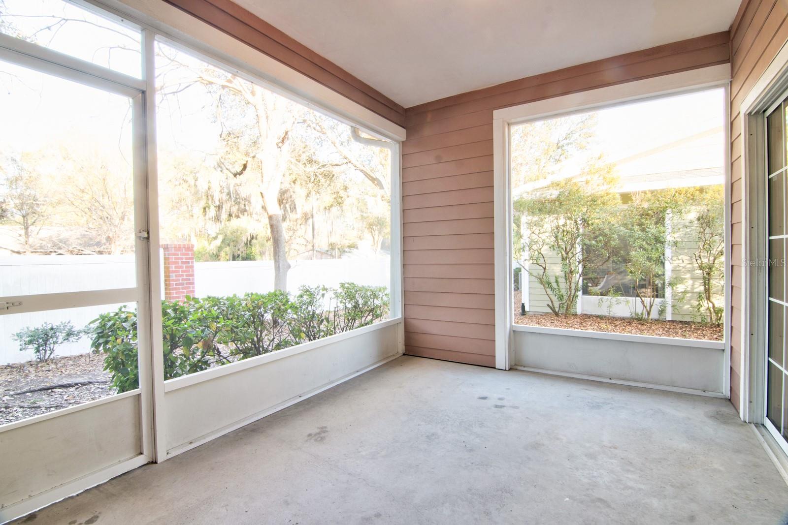 EAGLE TRACE TWNHMS A&B - Residential