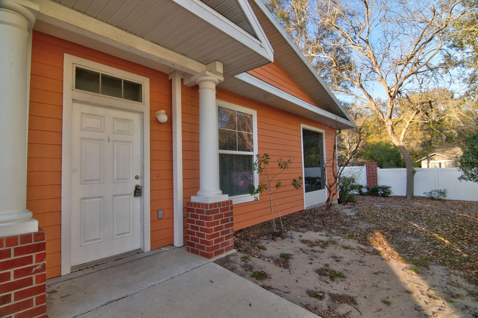 EAGLE TRACE TWNHMS A&B - Residential