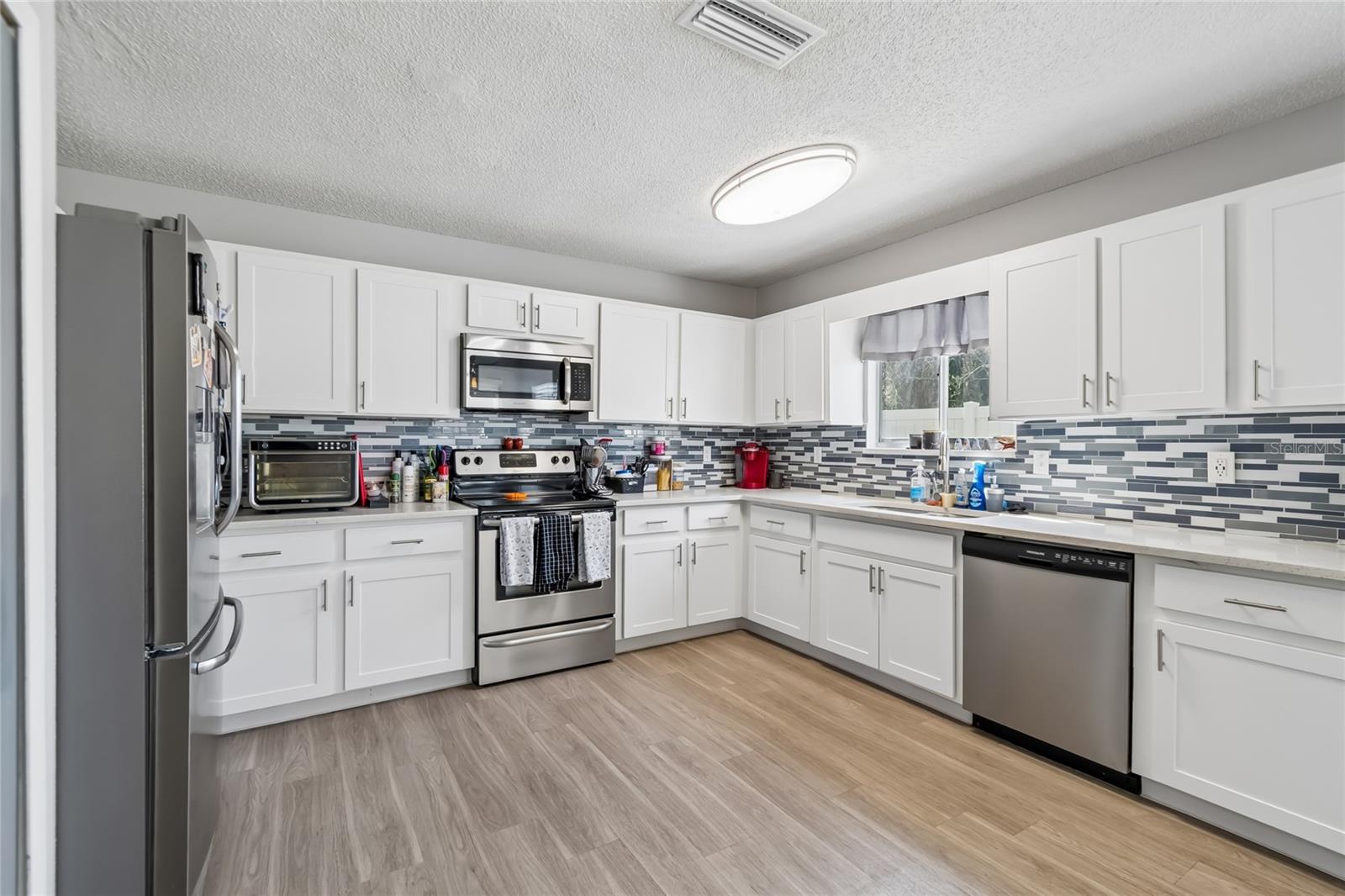 BAYPORT WEST PH 02 - Residential