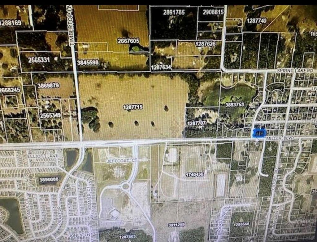 Photo of 1639 Miller Boulevard, Fruitland Park, FL 34731 (MLS # G5114328)