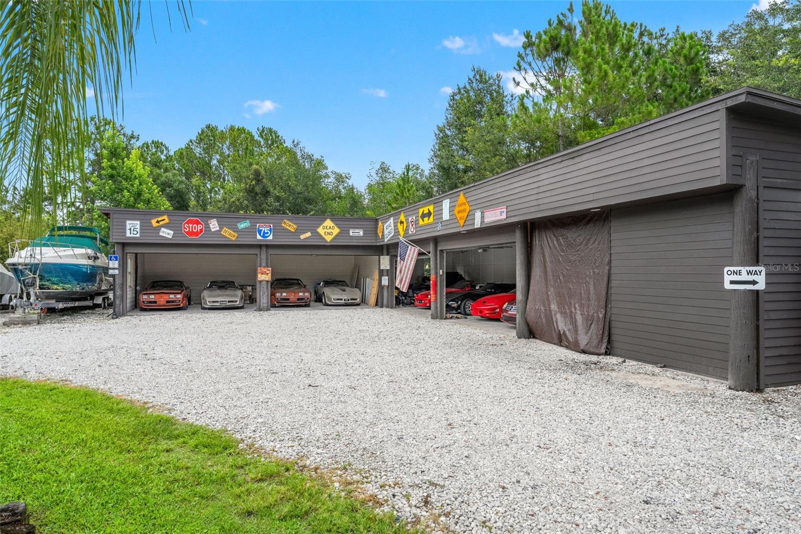 26221 PHEASANT RUN