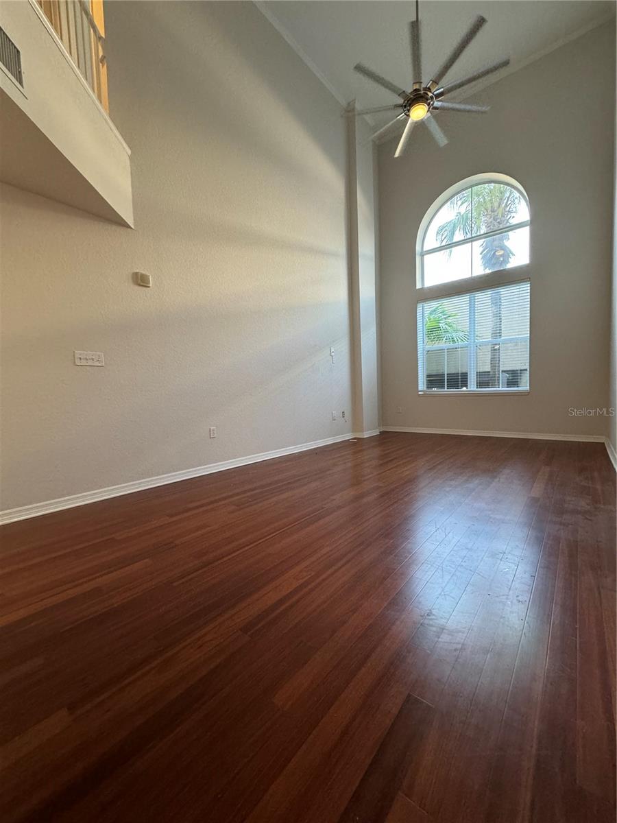 PARKCREST HARBOUR ISLAND CONDO - Residential