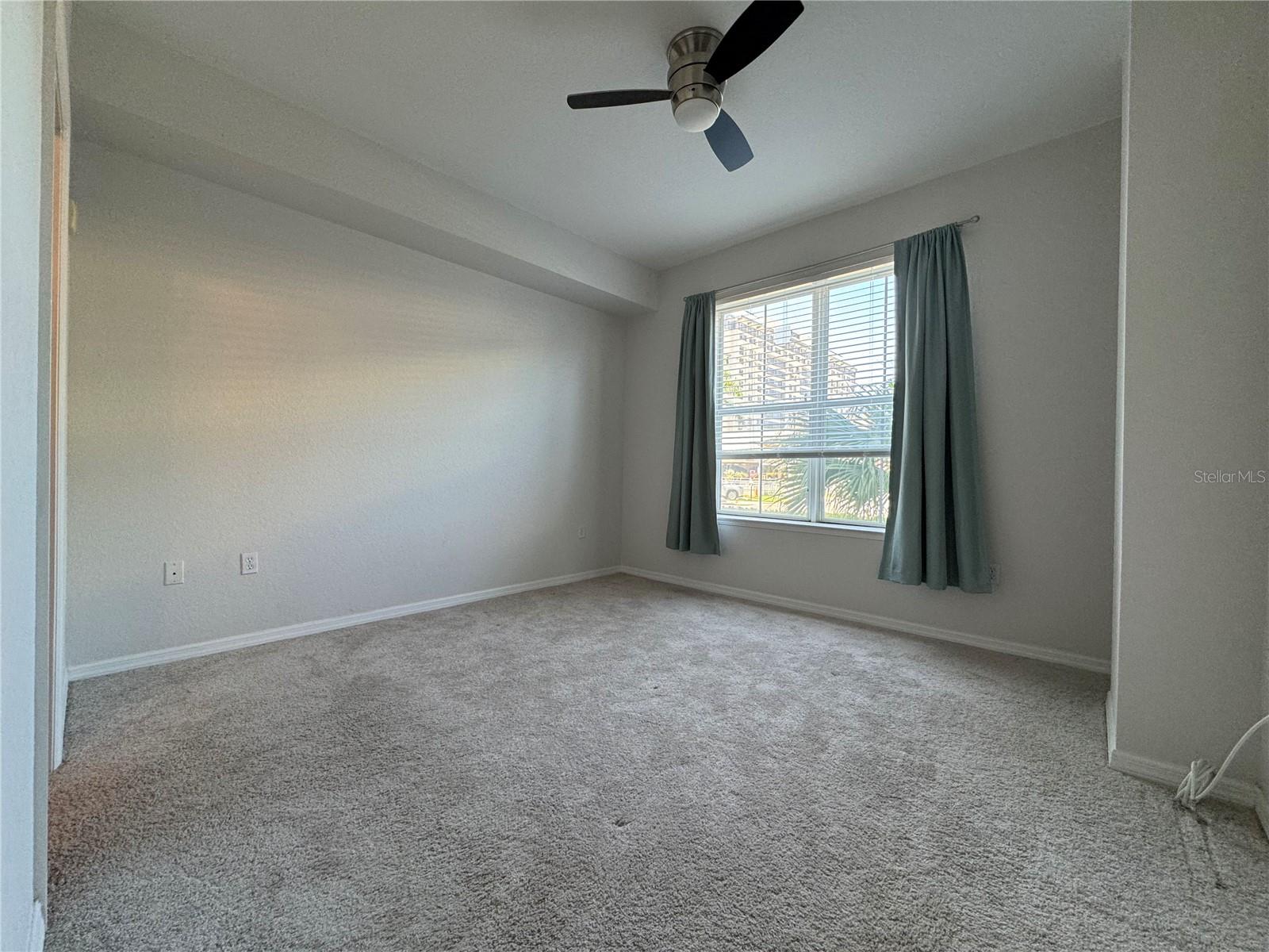 PARKCREST HARBOUR ISLAND CONDO - Residential