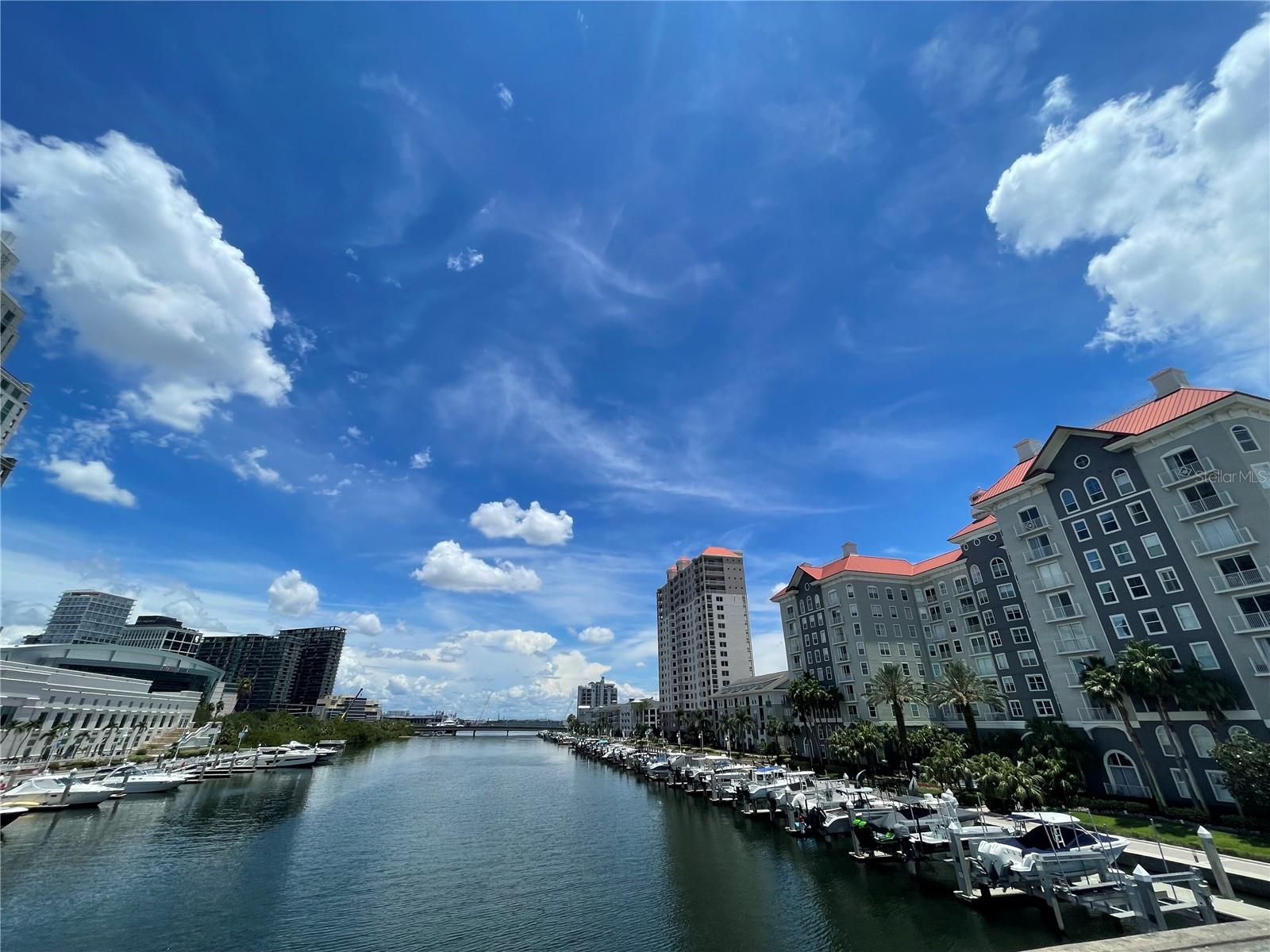 PARKCREST HARBOUR ISLAND CONDO - Residential