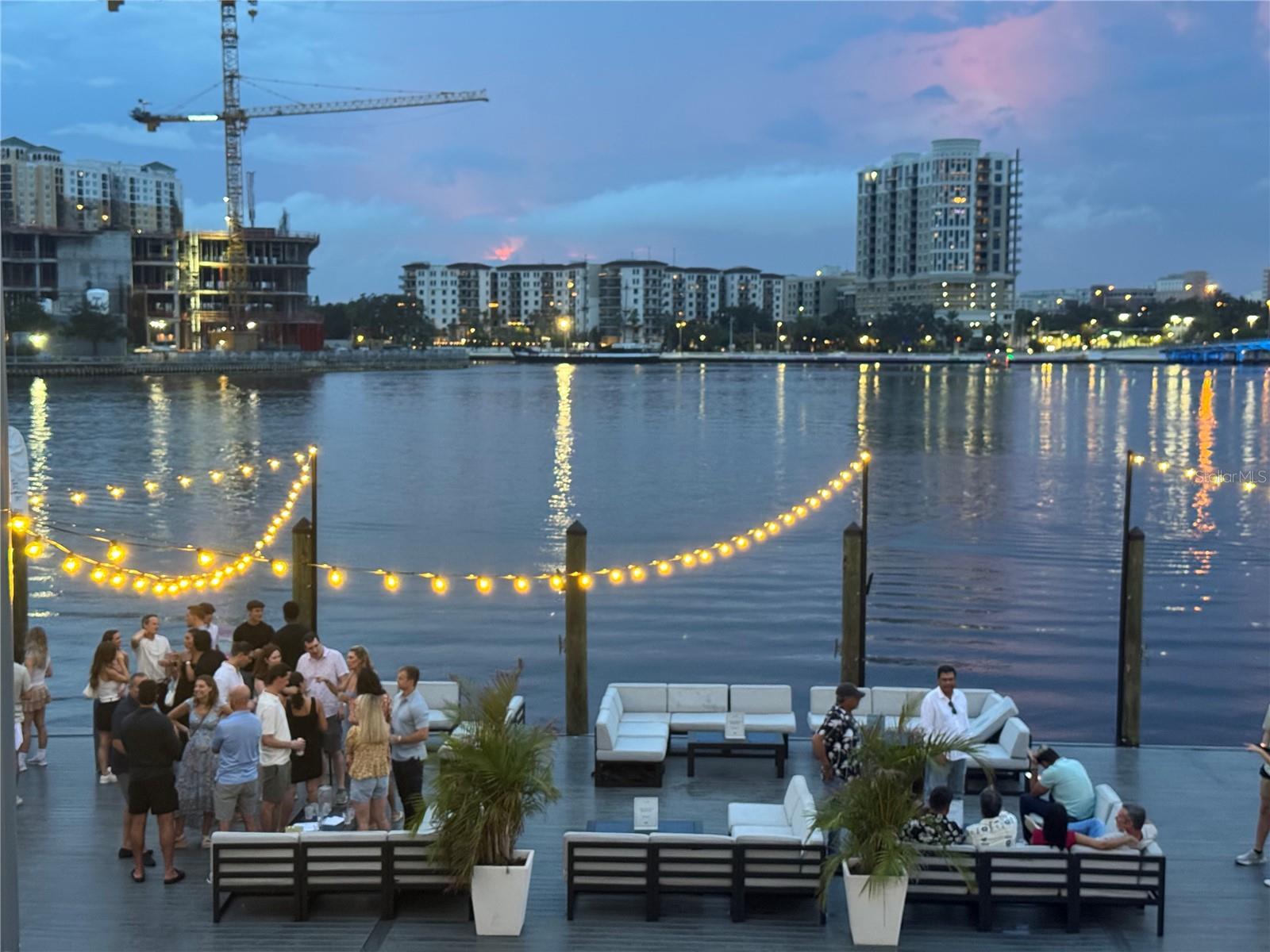 PARKCREST HARBOUR ISLAND CONDO - Residential