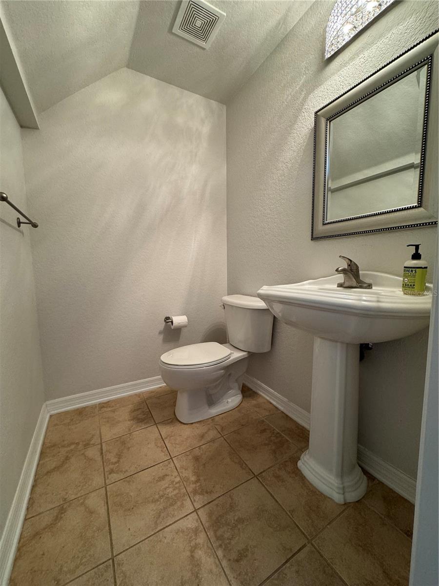 PARKCREST HARBOUR ISLAND CONDO - Residential