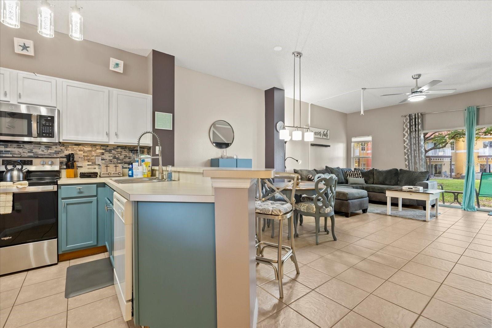 8534 CRYSTAL COVE LOOP