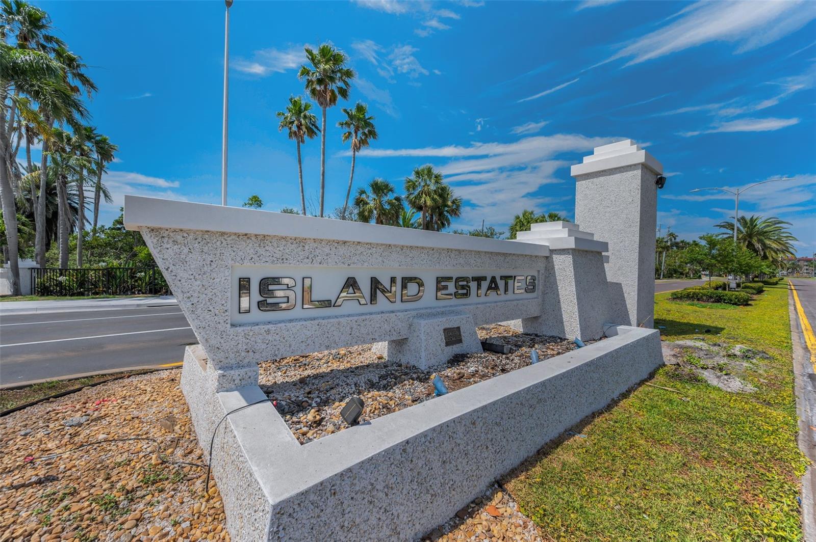 51 ISLAND WAY CONDO - Residential