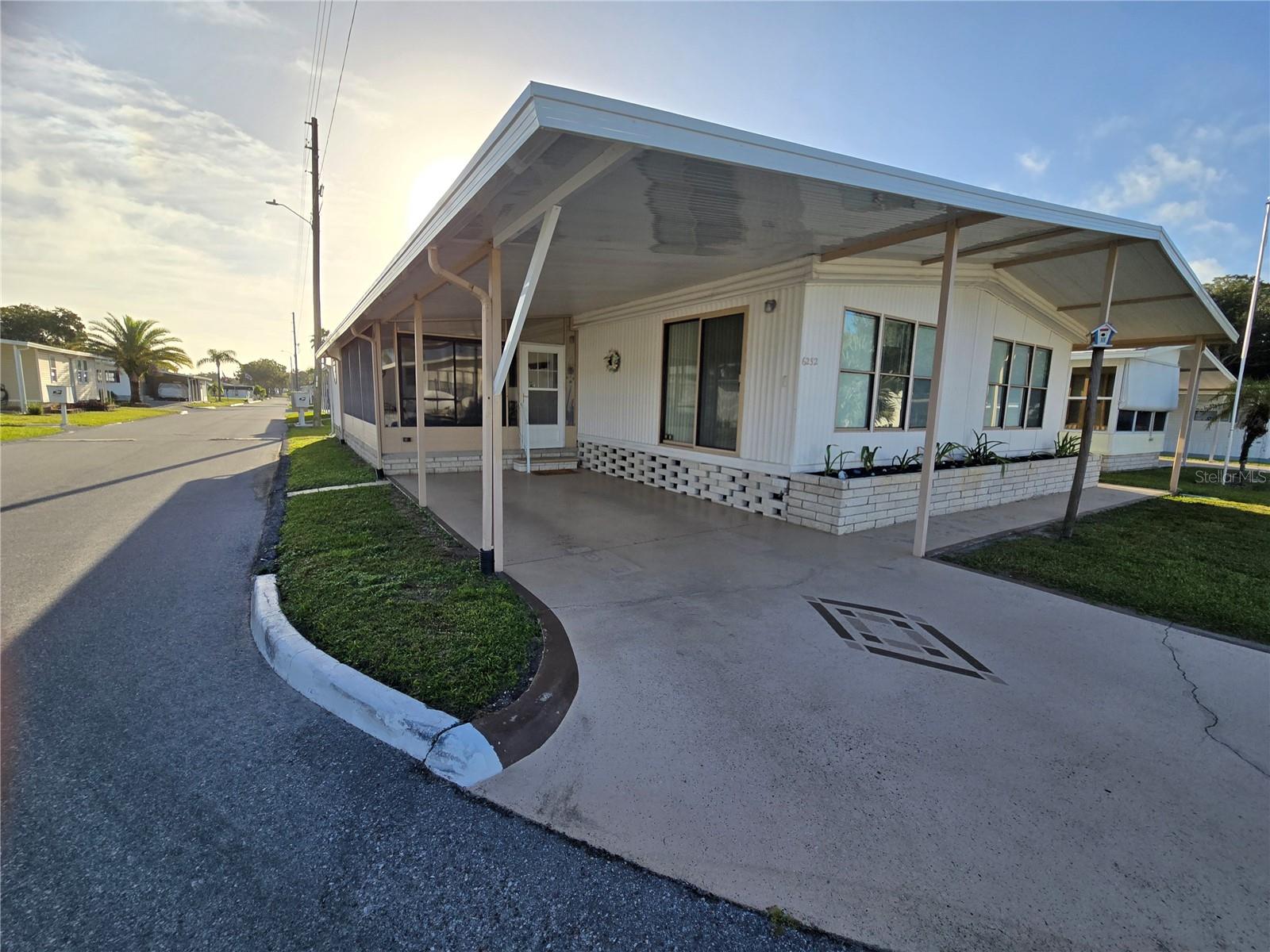 COUNTRY AIRE VILLAGE - Residential