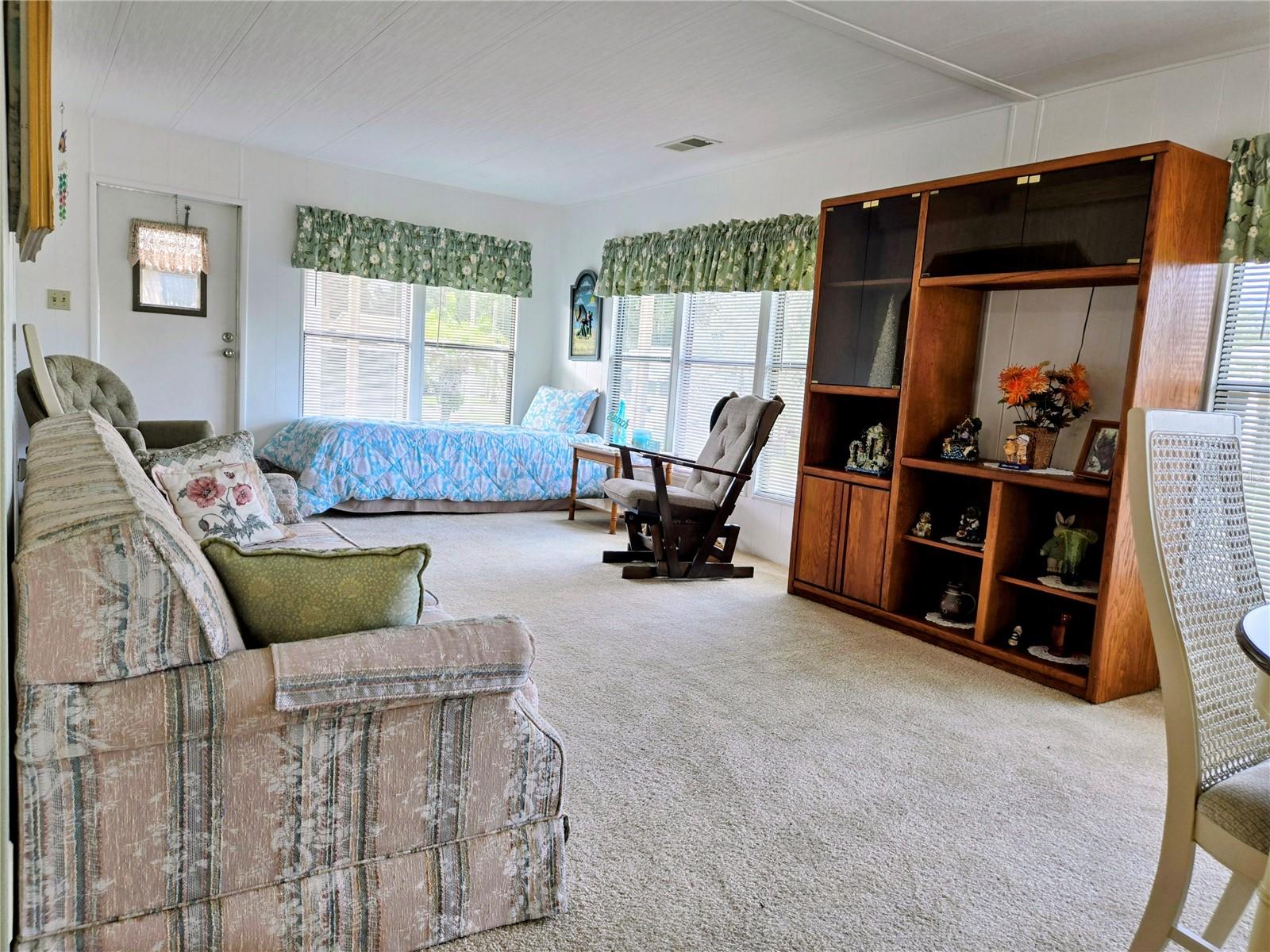 COUNTRY AIRE VILLAGE - Residential