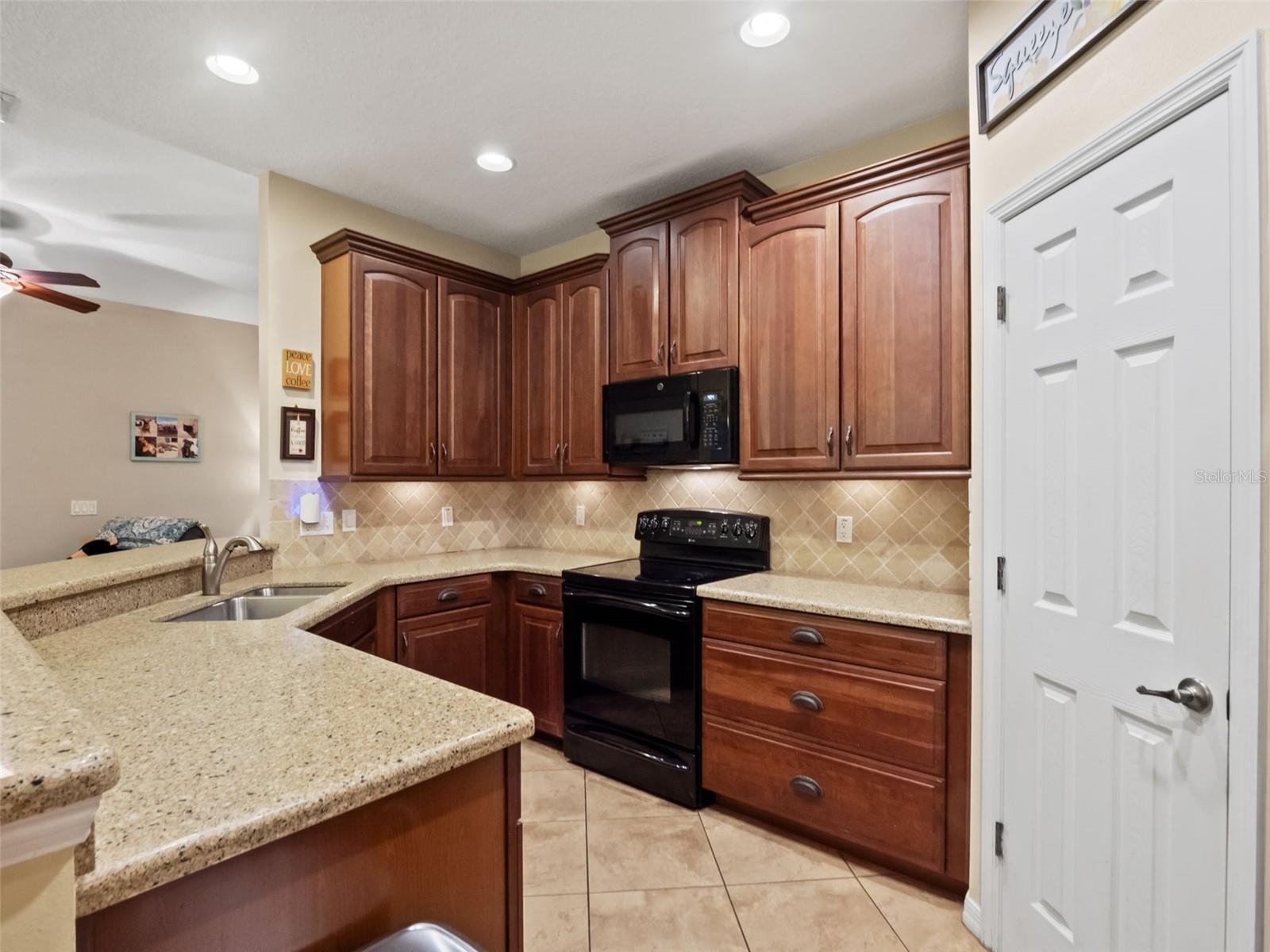2137 VELVET LEAF DRIVE