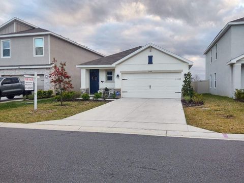 A home in PLANT CITY