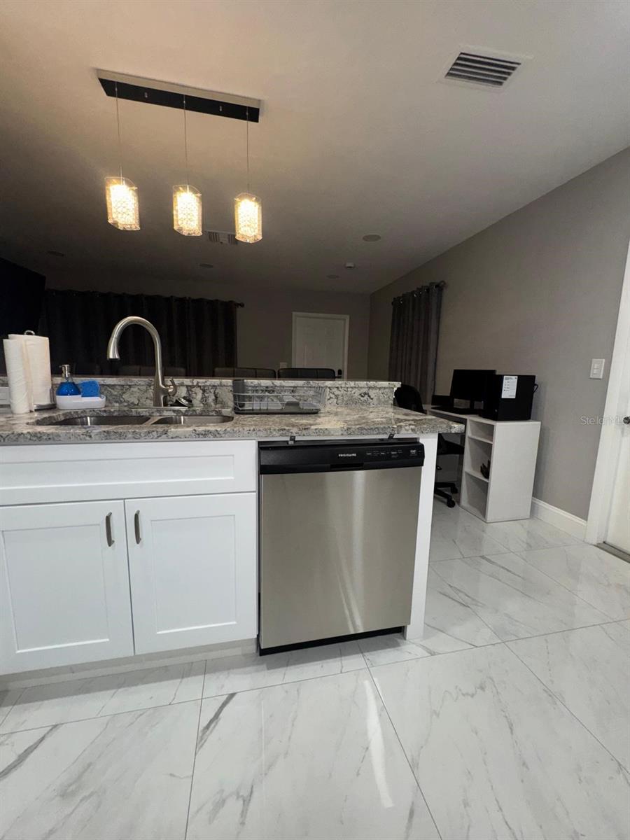 SPRING HILL - Residential Lease